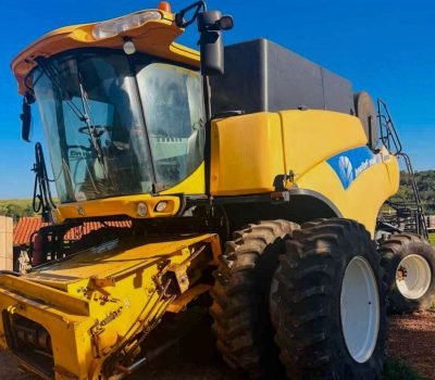 NEW-HOLLAND-CR9060-1